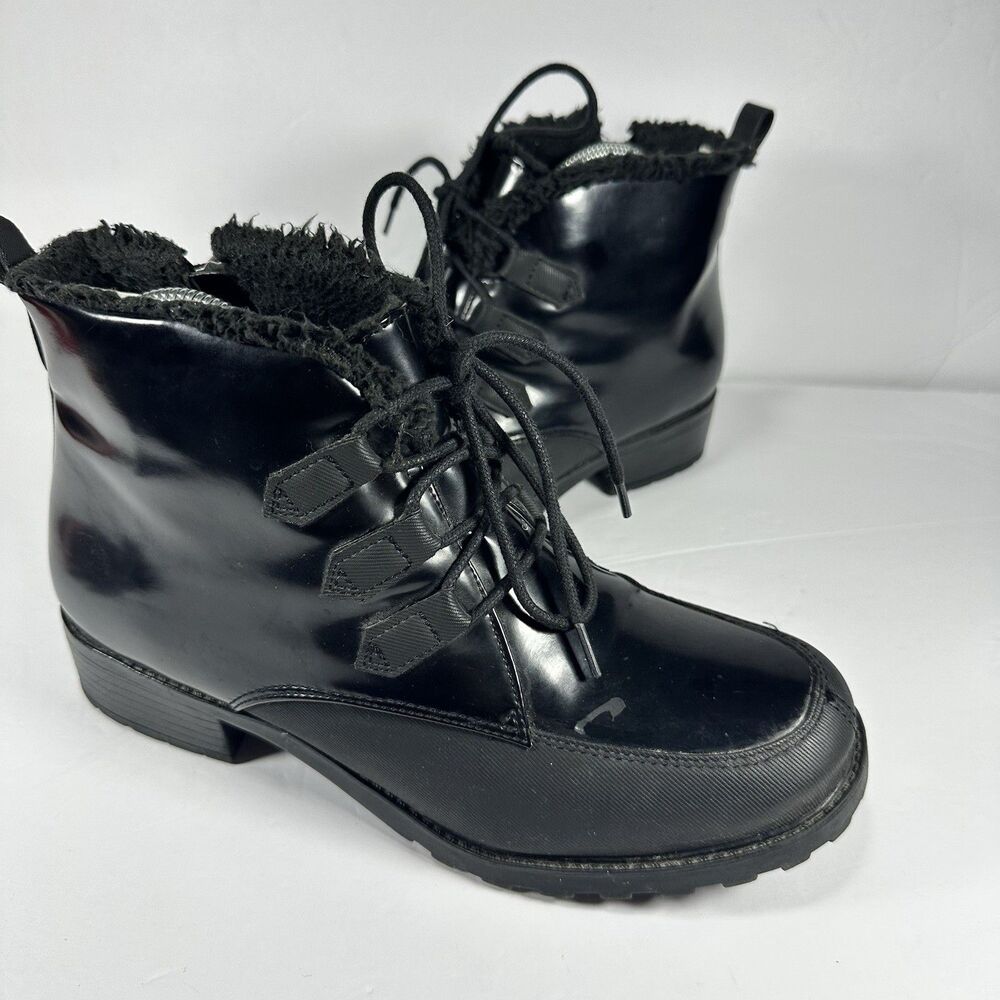 Trotters Women’s Black Patent Duck Boots - Faux Fur Lined - Size 9W